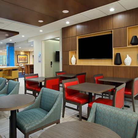 Holiday Inn Express & Suites - Lake Charles South Casino Area By Ihg Exterior foto